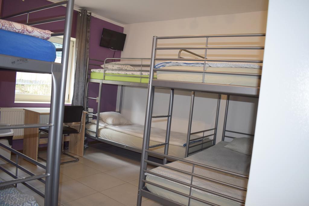 Bielany Bed Vandrerhjem *